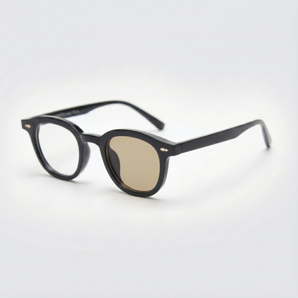 Joyce Brown Photochromic Lens Glasses - Black Oval TR90 Frame - Side View Joyce Brown Photochromic Lens Glasses - Black Oval TR90 Frame
