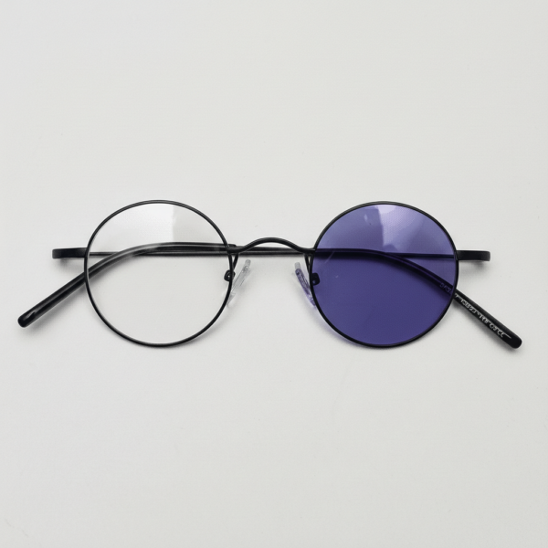 LVY Purple Photochromic Lens Glasses - Matte black Round Titanium Frame - Front View LVY Purple Photochromic Lens Glasses - Matte black Round Titanium Frame