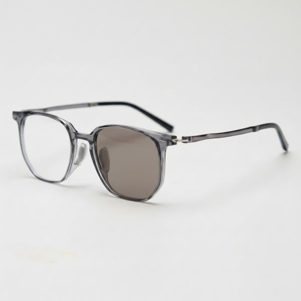 Yetta Brown Photochromic Lens Glasses - Transparent gray Geometric TR90 Frame
