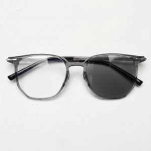 Yetta Grey Photochromic Lens Glasses - Transparent gray Geometric TR90 Frame